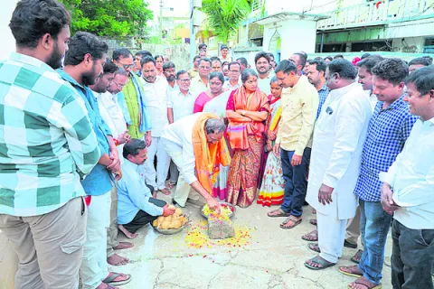 అన్ని వర్గాల సంక్షేమానికి కృషి 
