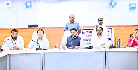 బ్యాంకర్లు చిత్తశుద్ధితో పనిచేయాలి