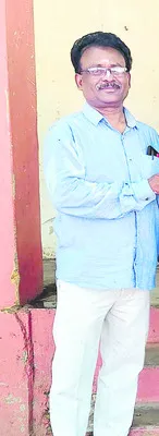 గుండెపోటుతో ఉపాధ్యాయుడి మృతి