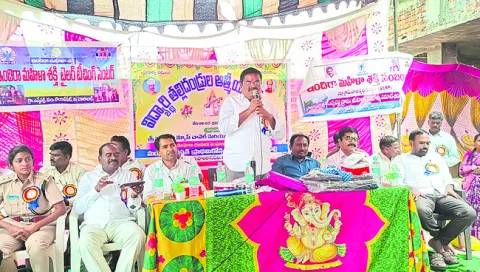 తెలంగాణకే ఆదర్శం ఎన్కేపల్లి
