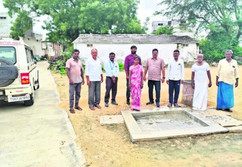 ఇంకుడుగుంతల నిర్మాణాలతో సత్ఫలితాలు 