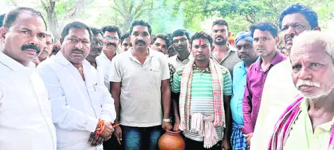 మాజీ 