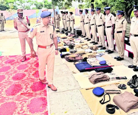 విధుల్లో అలసత్వం ప్రదర్శించొద్దు 