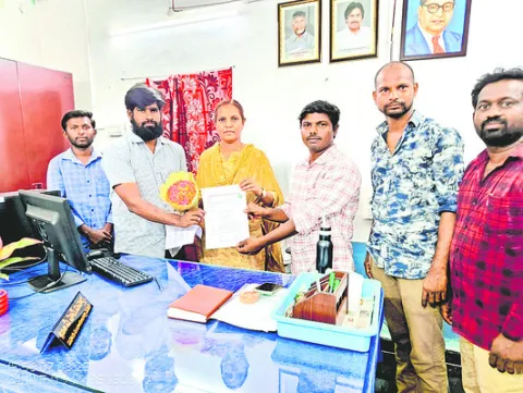 బధిరు