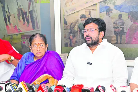 పేపర్‌ మిల్లు సమస్యలపై స్పందించకుంటే ఆమరణ దీక్ష 