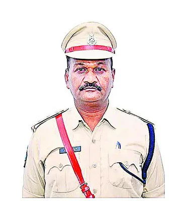 వరకట్న వేధింపుల కేసులో ముగ్గురికి జైలుశిక్ష
