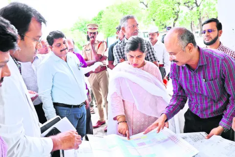 ‘సూపర్‌ స్పెషాలిటీ’ పనులు పూర్తిచేయాలి