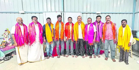 రైతులకు గుర్తింపు కార్డు తప్పనిసరి