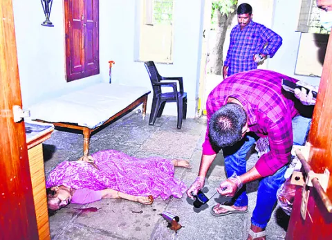 ఒకరి 