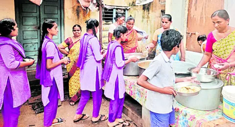 డొక్కలు ఎండుతున్నాయ్‌ సీతమ్మా
