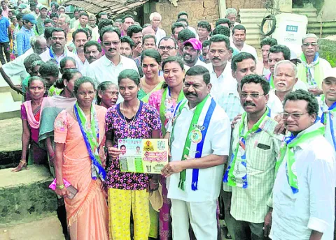 వైఎస్సార్‌సీపీ హయాంలోనే అభివృద్ధి, సంక్షేమం 