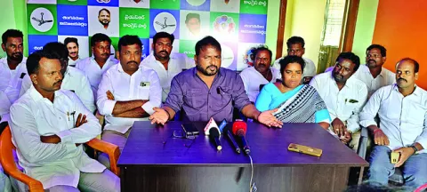 హింసాత్మకంగా బాబు పాలన 