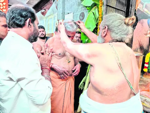 మాజీ 