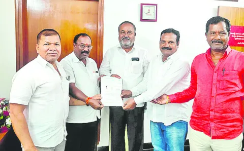 సీఎంఆర్‌ఎఫ్‌ పేదలకు వరం 