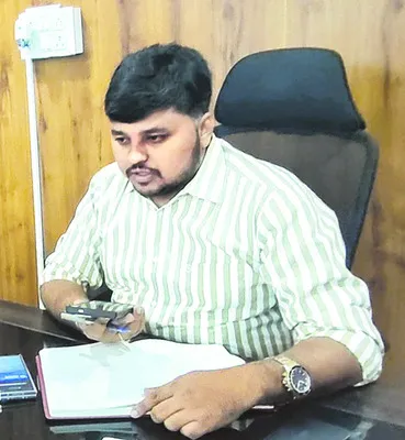 పరిశీ
