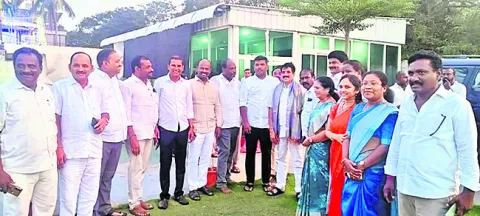 ధర్మశ్రీకి అభినందనలు 