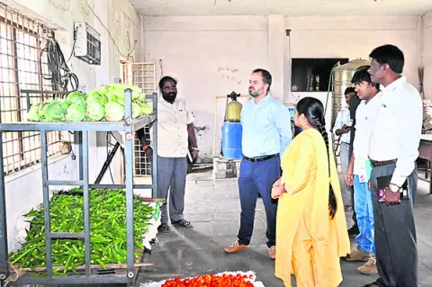పరిశుభ్రత, నాణ్యతా ప్రమాణాలు పాటించాలి