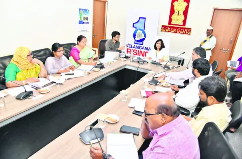 ఫేషియల్‌ రికగ్నిషన్‌తో హాజరు 