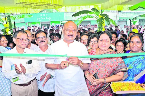 సంక్షేమంతో ప్రభుత్వంపై భారం 