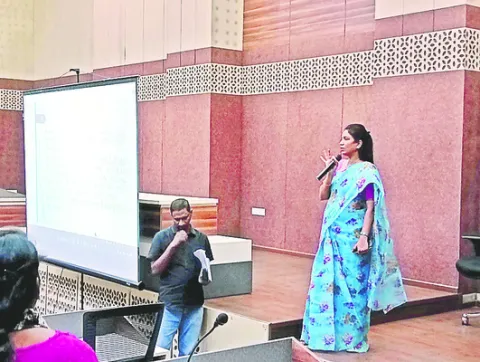 బీఎల్‌ఓలు బాధ్యతగా ఉండాలి
