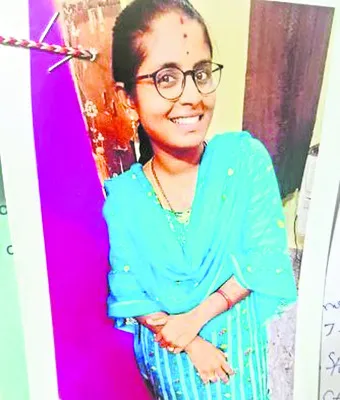 గృహిణి ఆత్మహత్య
