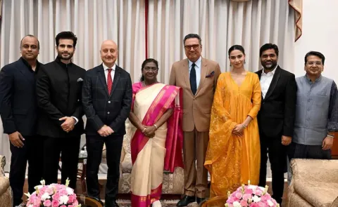 Anupam Kher Directed movie Tanvi The Great Special Screening for President Droupadi Murmu