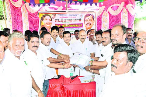 బూత్‌ ఏజెంట్లే విజయంలో కీలకం 