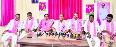 బీసీలను మోసం చేస్తున్న ప్రభుత్వం