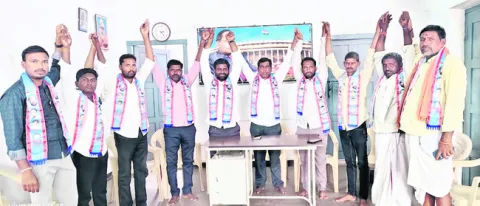 బీసీ రిజర్వేషన్లకు చట్టబద్ధత కల్పించాలి 