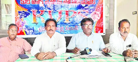 దళితులకు రక్షణ కరువు