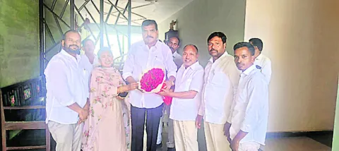 వైఎస్సార్‌సీపీ మరింత  పటిష్టతకు కృషి
