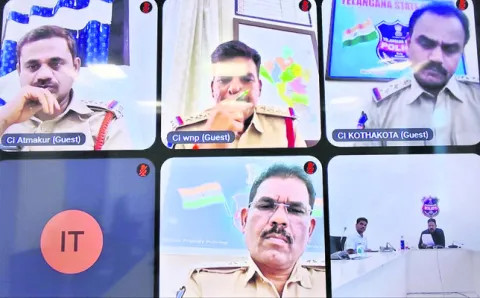 కేసుల దర్యాప్తులో వేగం పెంచాలి 