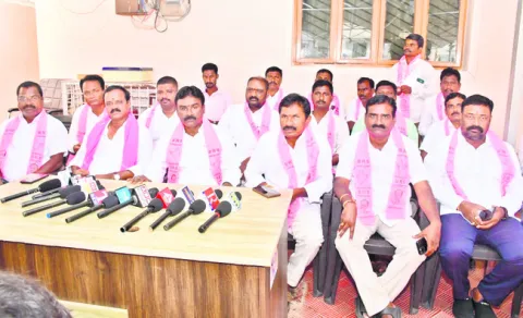 ‘కామారెడ్డి డిక్లరేషన్‌ను కప్పిపుచ్చేందుకే డ్రామాలు’ 
