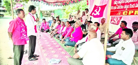 టీడీఆర్‌ బాండ్లతో దళారులకు మేలు 
