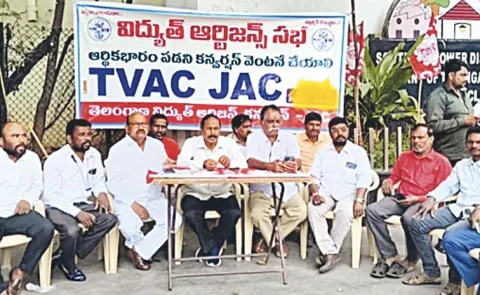 Artisans strike postponed: Telangana