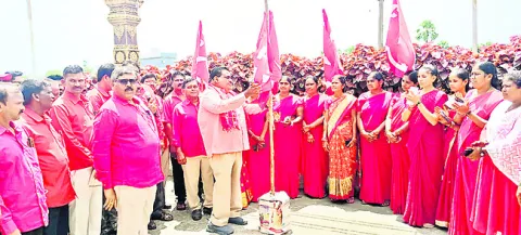ప్రజాసమస్యలను పట్టించుకోని కేంద్ర ప్రభుత్వం