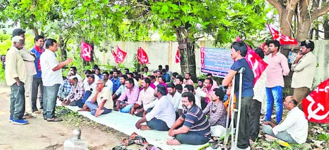 మంత్రి ప్రకటనలో స్పష్టత కరువు