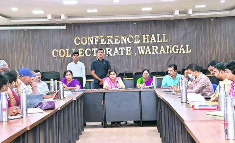 యూరియా సరఫరాలో ఇబ్బందులు ఉండొద్దు