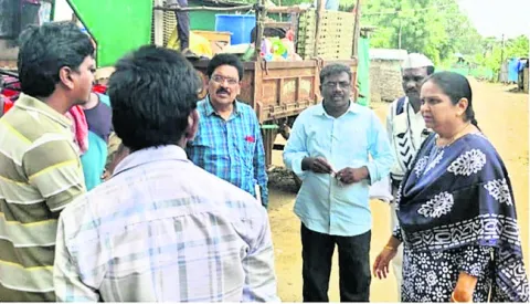పునరావాస కార్యక్రమాల పరిశీలన 
