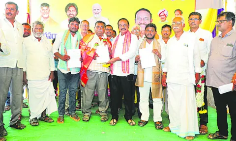 పేరుకే పొత్తు.. పదవులిస్తే ఒట్టు! 