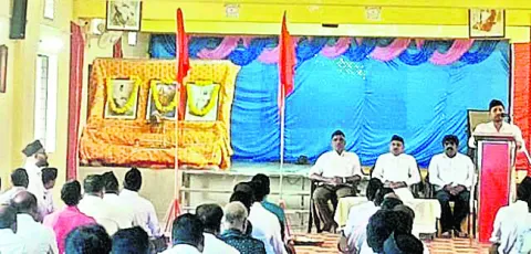 విద్యా మందిరంలో గురుపూజోత్సవం