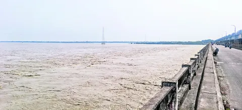 తగ్గుతున్న గోదావడి