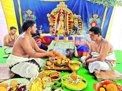 వైభవంగా సీతారాముల పౌర్ణమి కల్యాణం