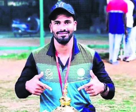 ఏపీఎల్‌కు ఆలూరుకు కుర్రాడు 