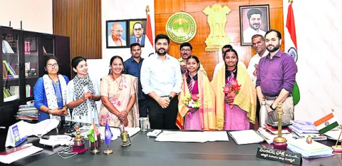 ‘స్థానిక’ ఎన్నికల్లో మార్గదర్శకాలు పాటించాలి