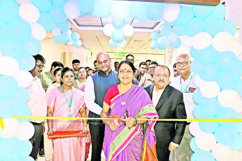 గ్లెనీగల్స్‌లో కంటి సంరక్షణా కేంద్రం
