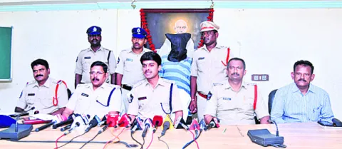 దేవుడి మీద కోపంతో..! 