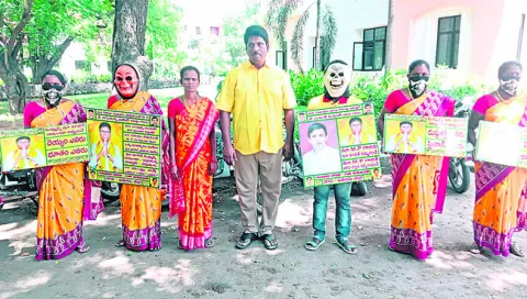 చిత్తూరు ఎంపీ  ఇంతవరకు రాలేదు 
