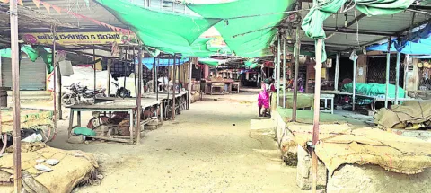 కూరగాయల దుకాణాలు బంద్‌