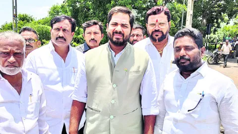 సమస్యల పరిష్కారంలో రైల్వేశాఖ విఫలం 